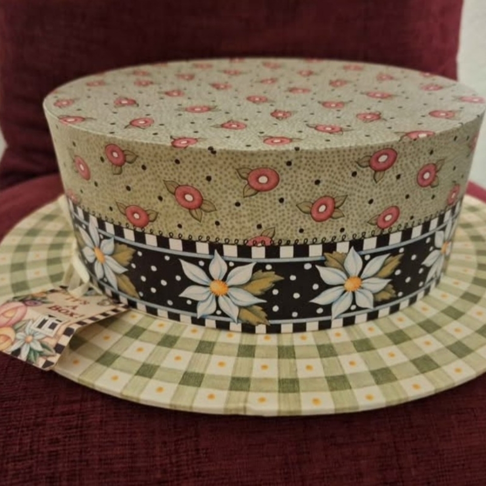 MARY ENGELBREIT HAT BOX Great Gift Box For Mother's Day Gift - Picture 4 of 11